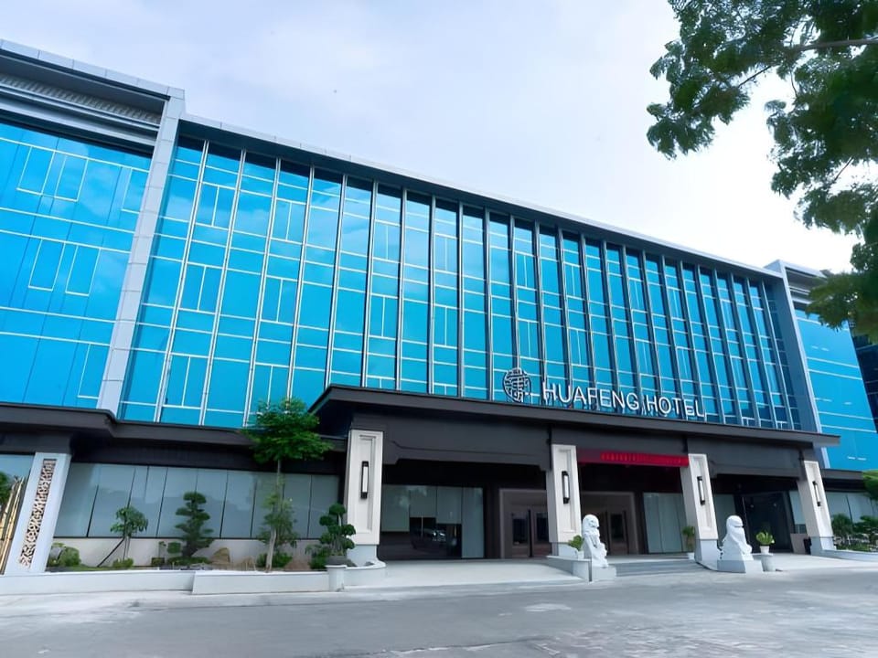 Huafeng Hotel Hotel in West Java