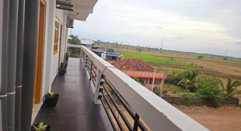 AKR Rooms Hotel in Sri Lanka