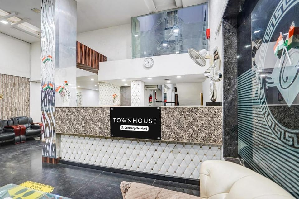 Townhouse Central Avenue Formerly Star Residency Hotel in Maharashtra