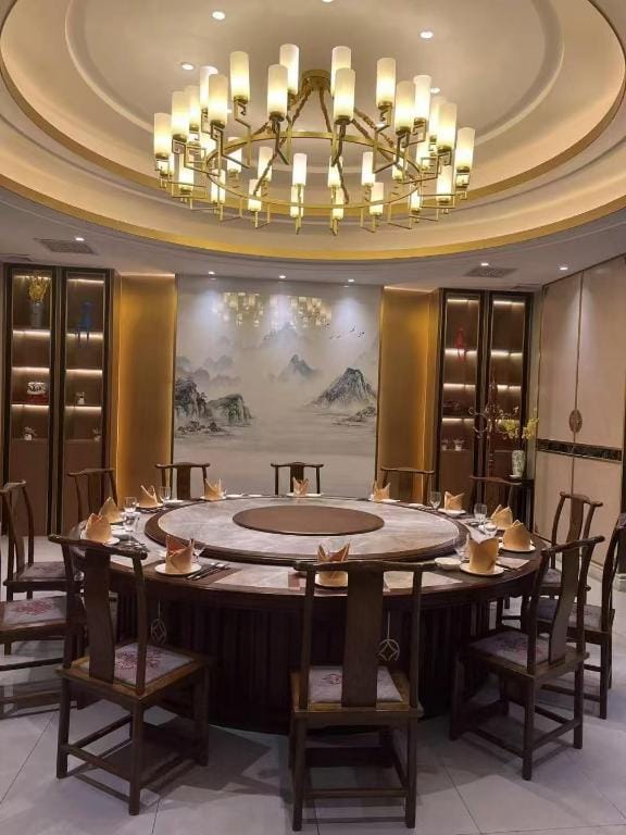 IMPERIAL LONG HOTEL - Guangzhou Panyu Square Panjiang Metro Station Hotel in Guangzhou