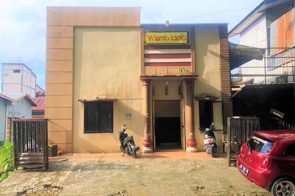 Guest House Idola Palopo Hotel in Indonesia