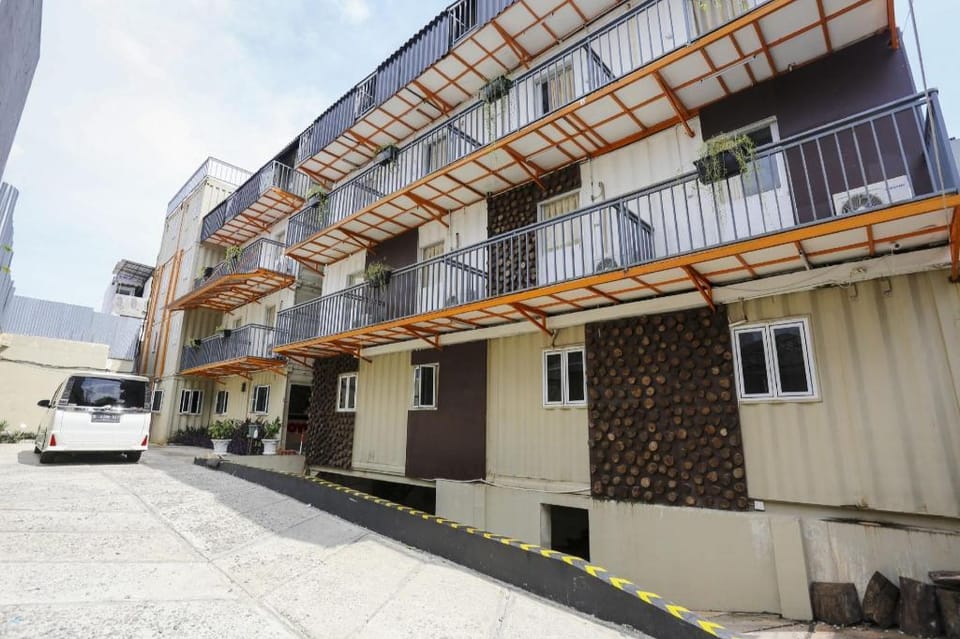Dancenter Nadjara Residence Syariah Hotel in South Jakarta City