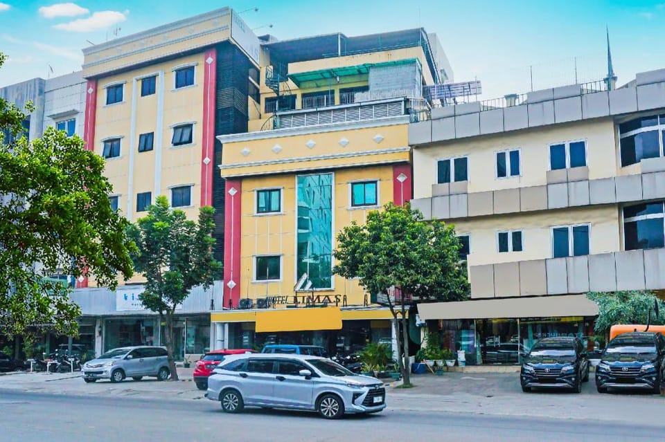 Dancenter Hotel Limas Hotel in Indonesia