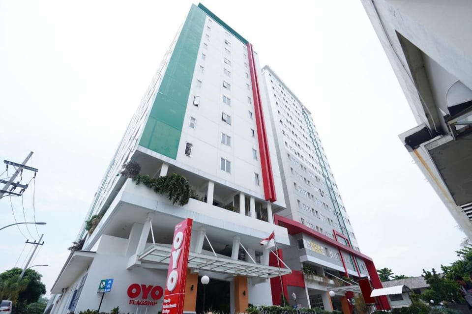 Dancenter Pavilion Permata Surabaya Hotel in Surabaya