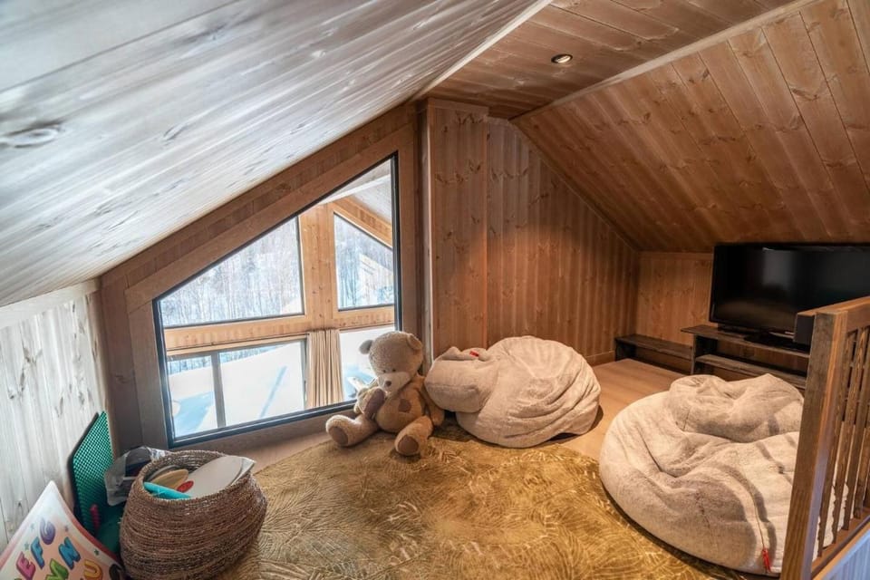 Spacious lodge with sauna, ski centre Lodge in Viken, Norway