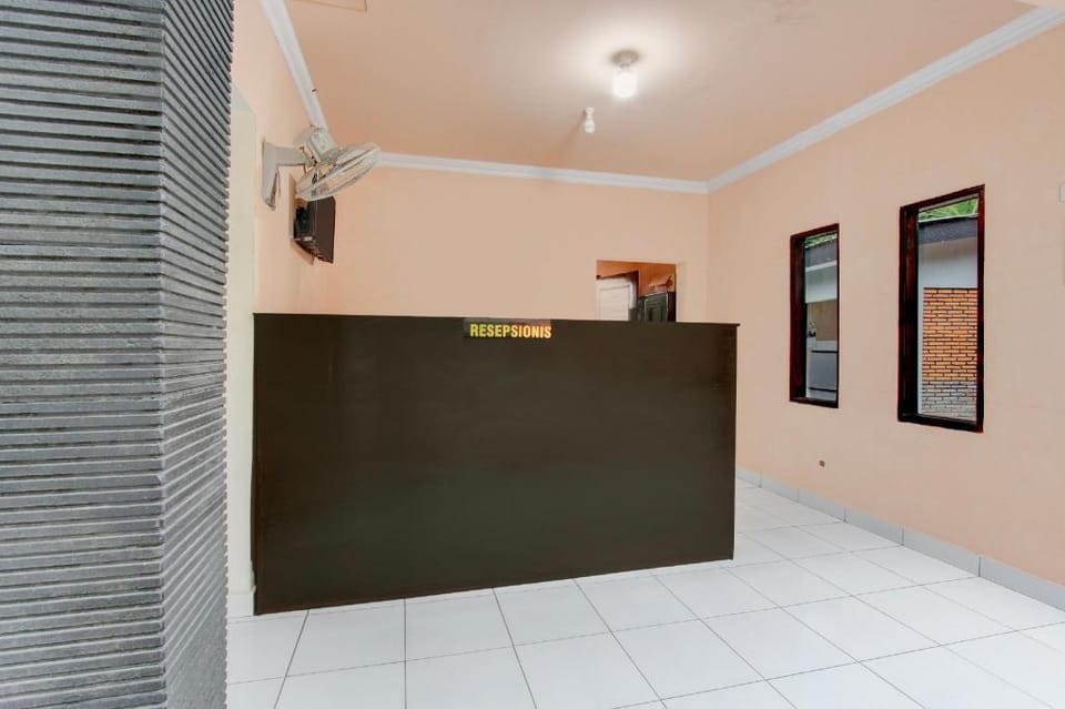OYO 94714 Khayla Homestay Syariah Hotel in Special Region of Yogyakarta
