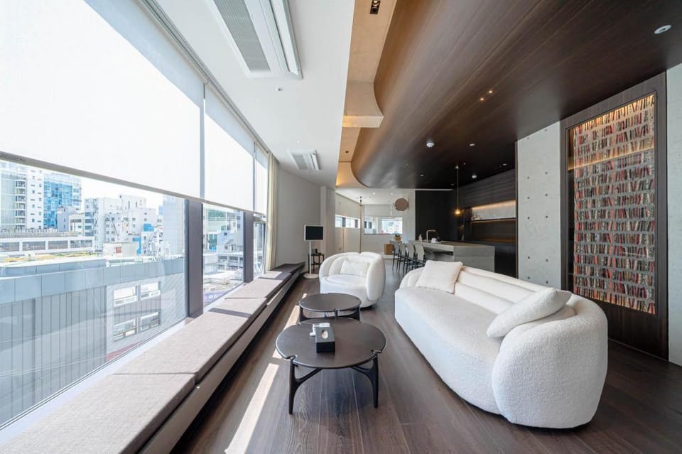 더무어 웰니스 광안리 (the moor hotel&pool villa) Hotel in Busan