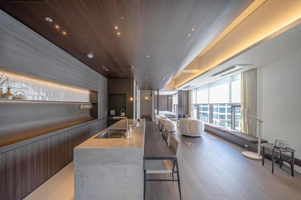 더무어 웰니스 광안리 (the moor hotel&pool villa) Hotel in Busan