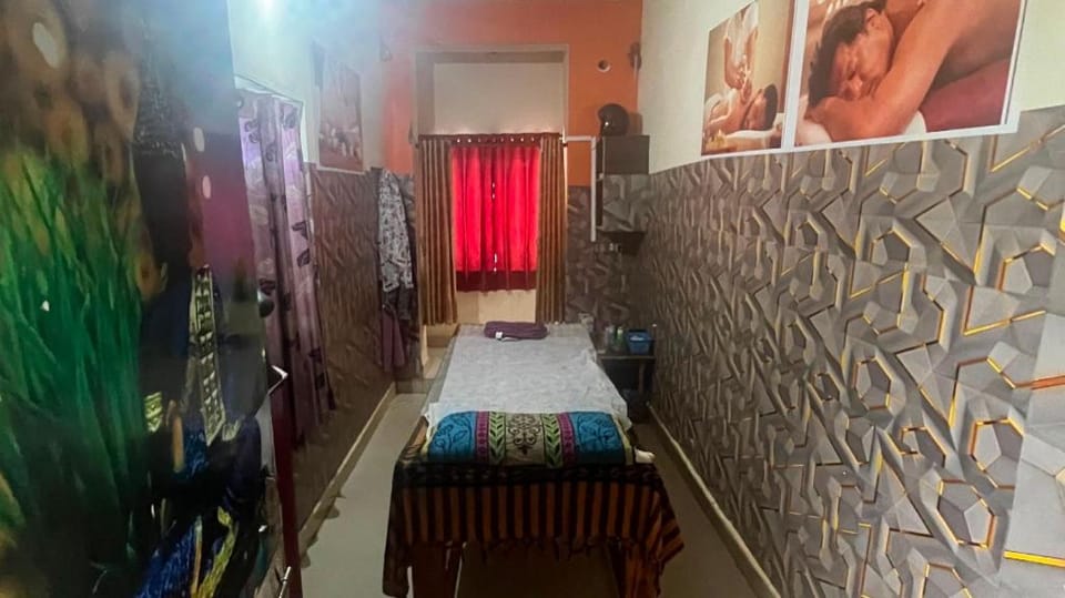 POP 83878B Banashri Hotel Hotel in Karnataka