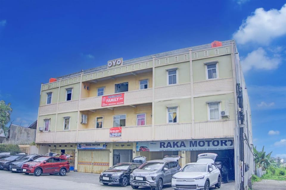 Check My Guest Family Inn Hotel in Indonesia