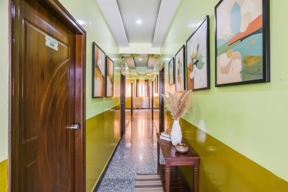 Via Palm Emirates - Koramangala, Nexus Mall Hotel in Bengaluru