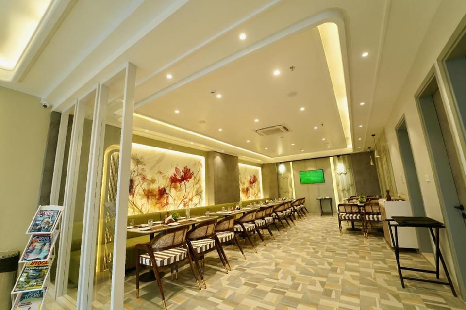 Hotel Homansh by Goldsum Hotel in Lucknow