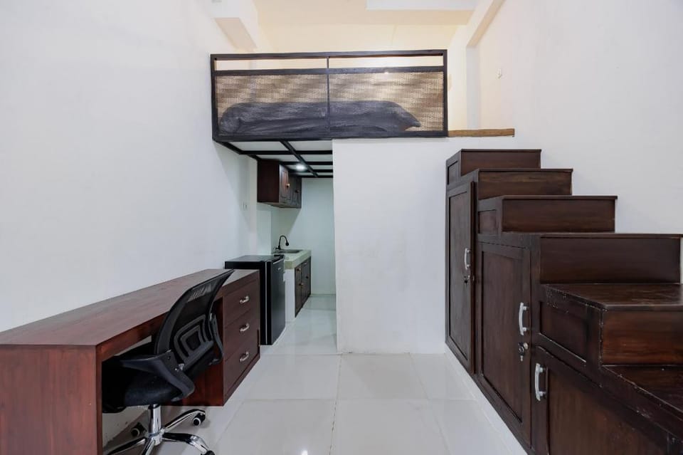 Urbanview TeBeYe Syariah UNS Solo Hotel in Indonesia