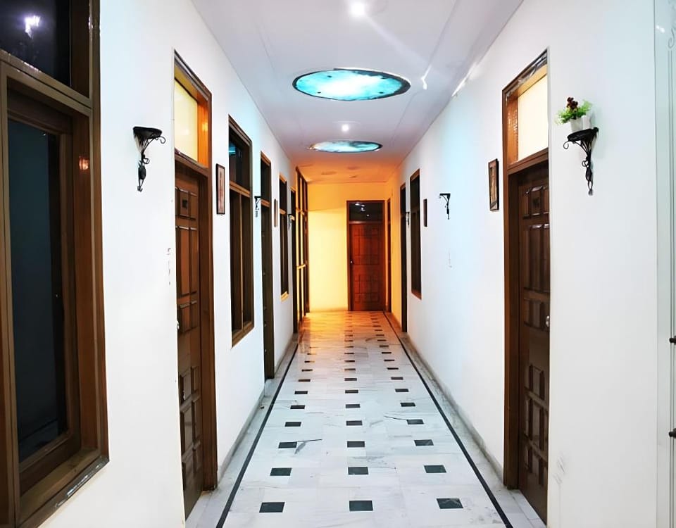 Hotel Maharana Palace Mathura Hotel in Uttar Pradesh