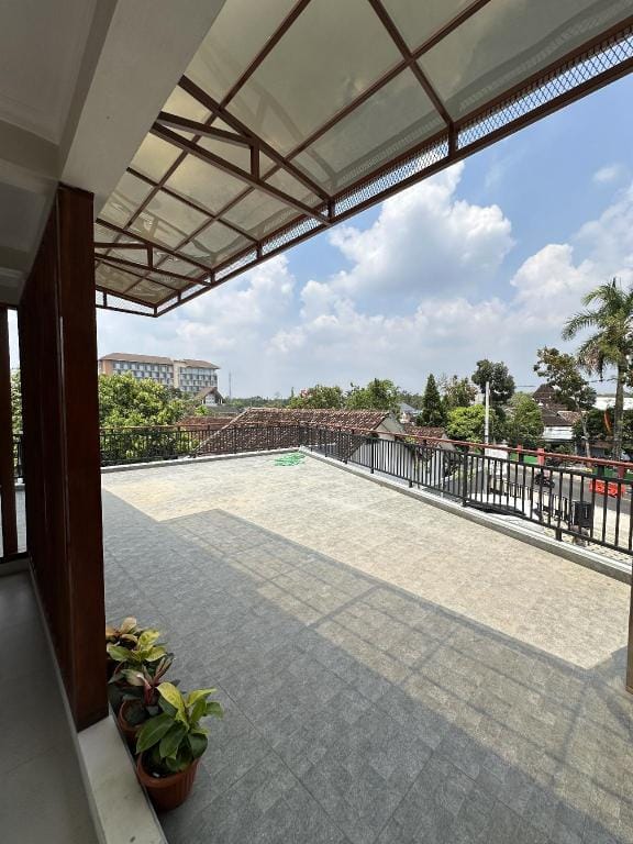 Sansha Hotel Hotel in Special Region of Yogyakarta
