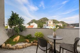 CROWN - VILLA Apartment in Hoa Hai