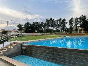 Cozy Neat Quiet Deluxe Villa-Stay near BLR Airport Apartment in Bengaluru