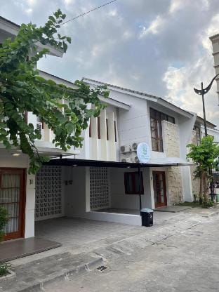 Sampai Villa Malioboro 33 Villa in Yogyakarta