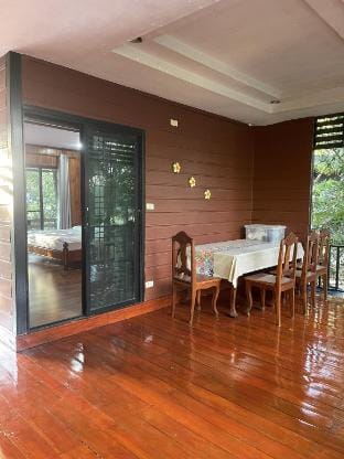 บ้านสวนต้นห้วย Apartment in Laos
