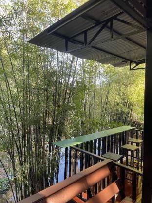 บ้านสวนต้นห้วย Apartment in Laos