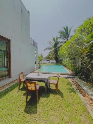 Red Mangrove Bed and Breakfast in Southern Province