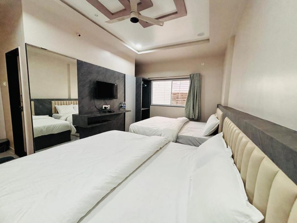 Chhatrachhaya Bhakt Niwas Vacation rental in Karnataka