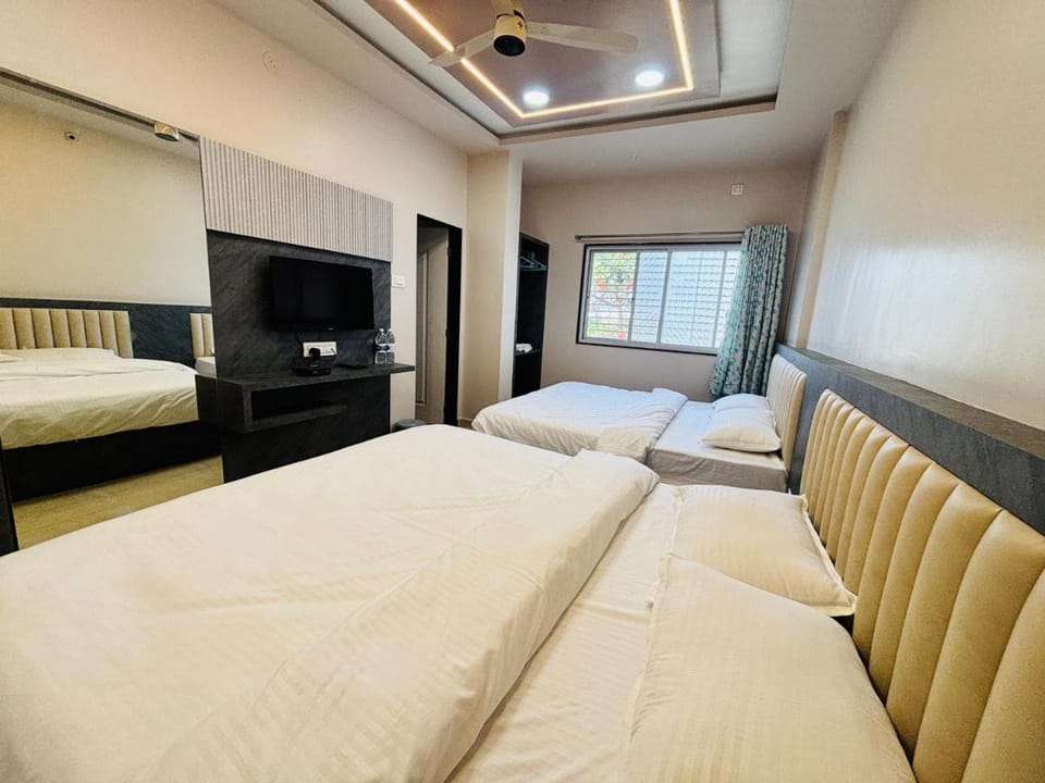 Chhatrachhaya Bhakt Niwas Vacation rental in Karnataka