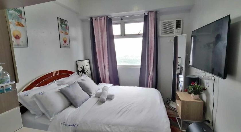 Urban Deca Condotel Hotel in Mandaluyong