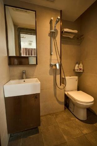 Deluxe Suit Rm 06 At  Jordan Station Vacation rental in Hong Kong