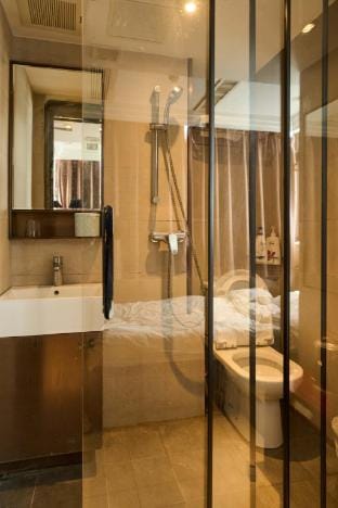 Deluxe Suit Rm 06 At  Jordan Station Vacation rental in Hong Kong