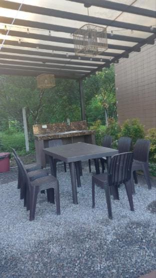 Leo’s Place Rosario-Dalandan Tiny House Farm Stay in Calabarzon