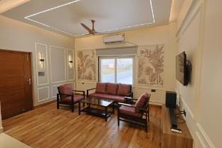Skylight Suites -Near Jolly Grant Airport Dehradun Apartment in Uttarakhand