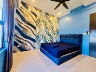 Sky-High Family Suites-swimming pool | KTV | Games Apartment in Penang