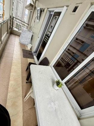 LaVerti Comfy minimalist 1BR affordable staycatiom Apartment in Pasay