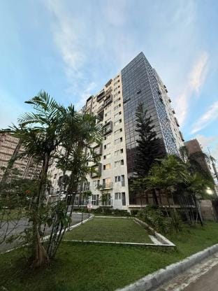 Your Perfect Staycation at Monteluce Apartment in Calabarzon