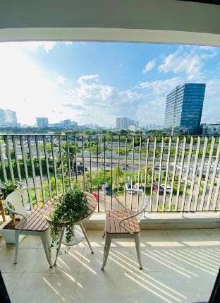 Cute apartment to chill, 650$ for a month Vacation rental in Ho Chi Minh City