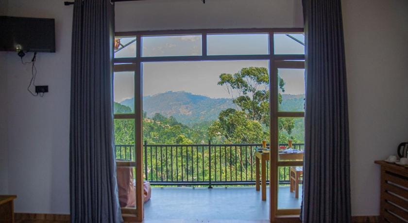 Tunnel Top Inn Ella Hotel in Uva Province, Sri Lanka