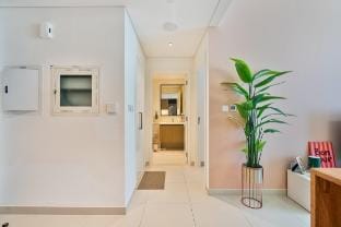 Artsy sky high 1 BR in Downtown Vacation rental in Dubai