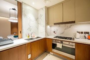 Breathtaking Burj Khalifa Views from Luxury 3BR Vacation rental in Dubai