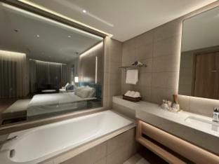 A LA CARTE HALONG BAY QUANG NINH, LACA HOMESTAY  Vacation rental in Laos