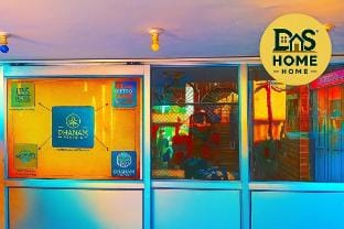 Wander Vibes: B&B Retro-theme Vacation rental in Lucknow