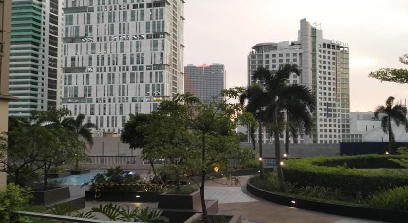 Cozy Gutz Place at 16th Hotel in Pasig