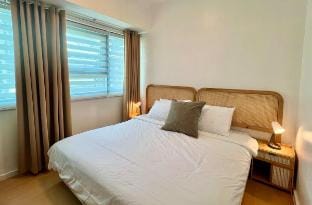 Charming 1-BR in BGC Apartment in Makati