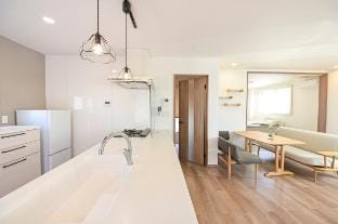 Tokyo Ikebukuro, luxury villa 198 m² Max 22guests Vacation rental in Shinjuku