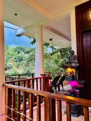 Rosie Breeze  Apartment in Southern Province