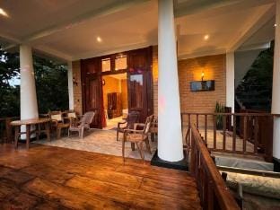 Rosie Breeze  Apartment in Southern Province