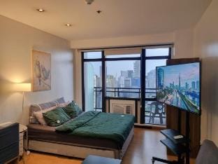 KStayC[Studio,Best Sunset Pool/Luxury&Hotel Style] Apartment in Makati