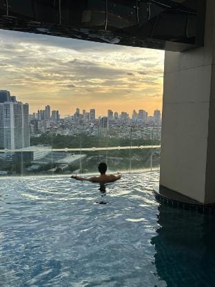 KStayC[Studio,Best Sunset Pool/Luxury&Hotel Style] Apartment in Makati