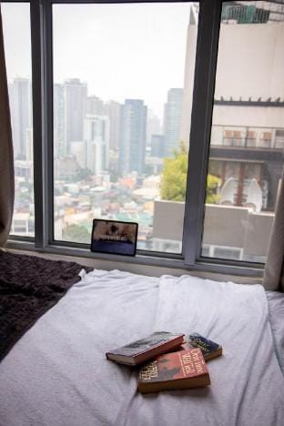 KStayB[2BR+2Bath+Livingroom/Wellness & Clean Stay] Apartment in Makati