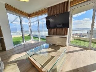 Luxury Portico Apartment Vacation rental in Cape Town